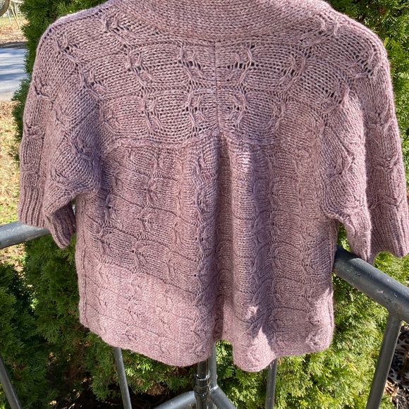 Like new Ann Taylor loft short sleeve cardigan, sweater- lavender color - LG - Picture 2 of 5
